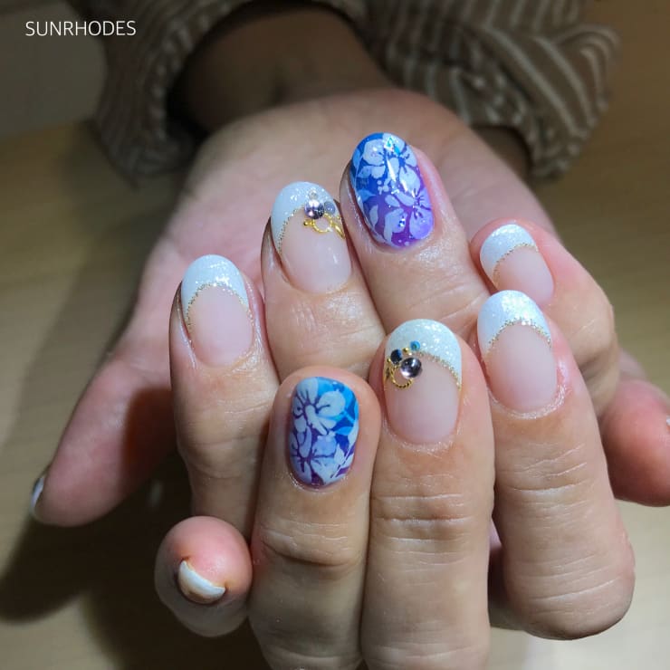 ハイビスカスnail Sunrhodes草薙 サンロードクサナギ のネイルデザイン ネイル まつげサロンを予約するなら楽天ビューティ