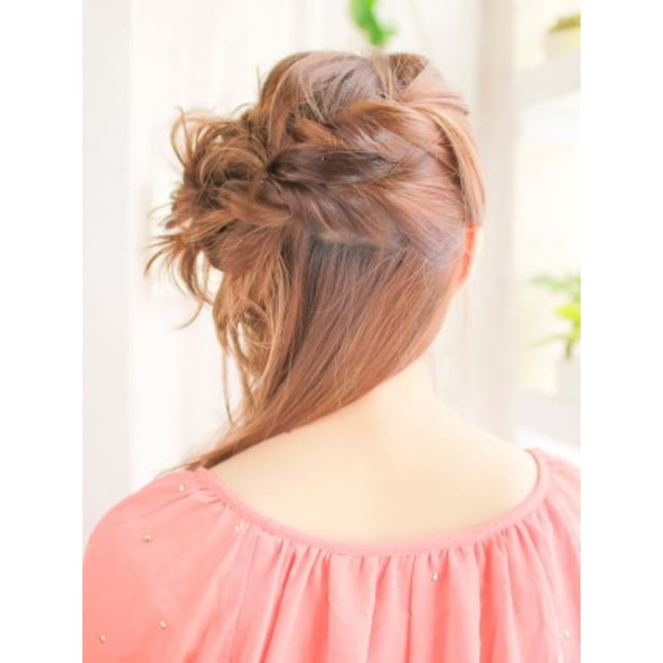 控えめだけど可愛いと人気のヘアーアレンジ Hair Make Nalu 荻窪西口 すずらん通り店 ヘアメイク ナル オギクボニシグチテン スズランドオリテン のヘアスタイル 美容院 美容室を予約するなら楽天ビューティ