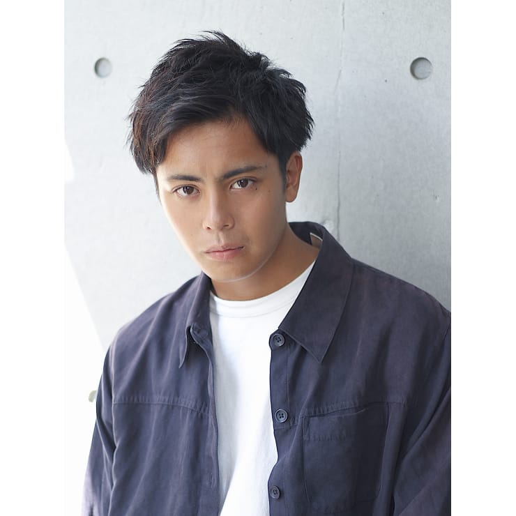 Breen原宿 ビジネス黒髪短髪刈り上げアップバング Hairsalon Breen Tokyo ブリーントウキョウ のヘアスタイル 美容院 美容室を予約するなら楽天ビューティ