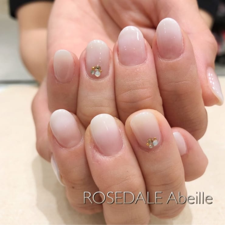 ブライダルネイル Nail Salon Rosedale Abeille ネイルサロン ローズデールアベイユ のネイルデザイン ネイル まつげ サロンを予約するなら楽天ビューティ