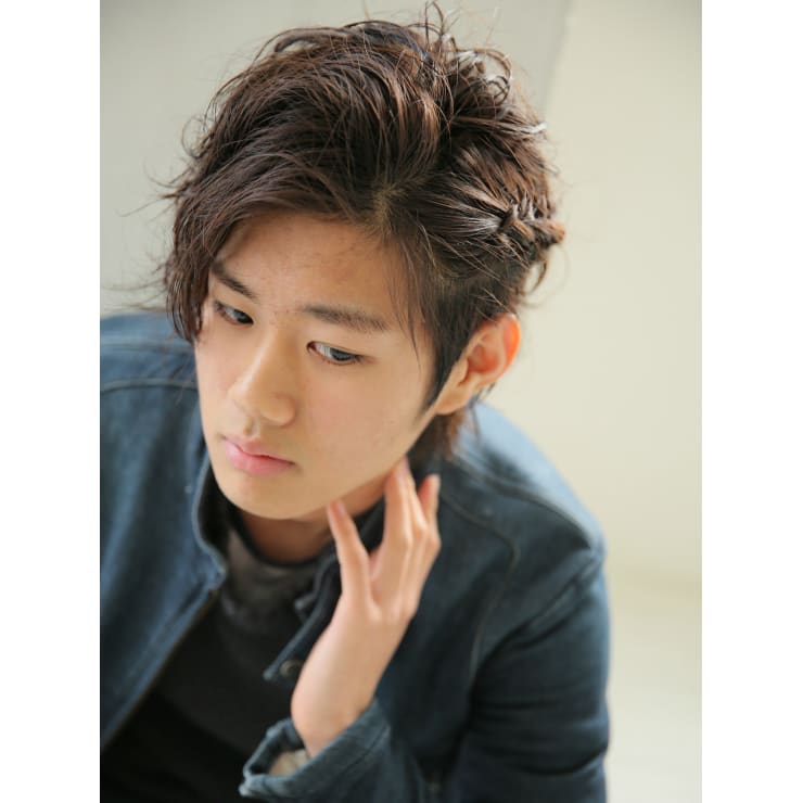 メンズアレンジヘア ウェットパーマスタイル Helme なんばマルイ エルメ ナンバマルイ のヘアスタイル 美容院 美容室を予約するなら楽天ビューティ