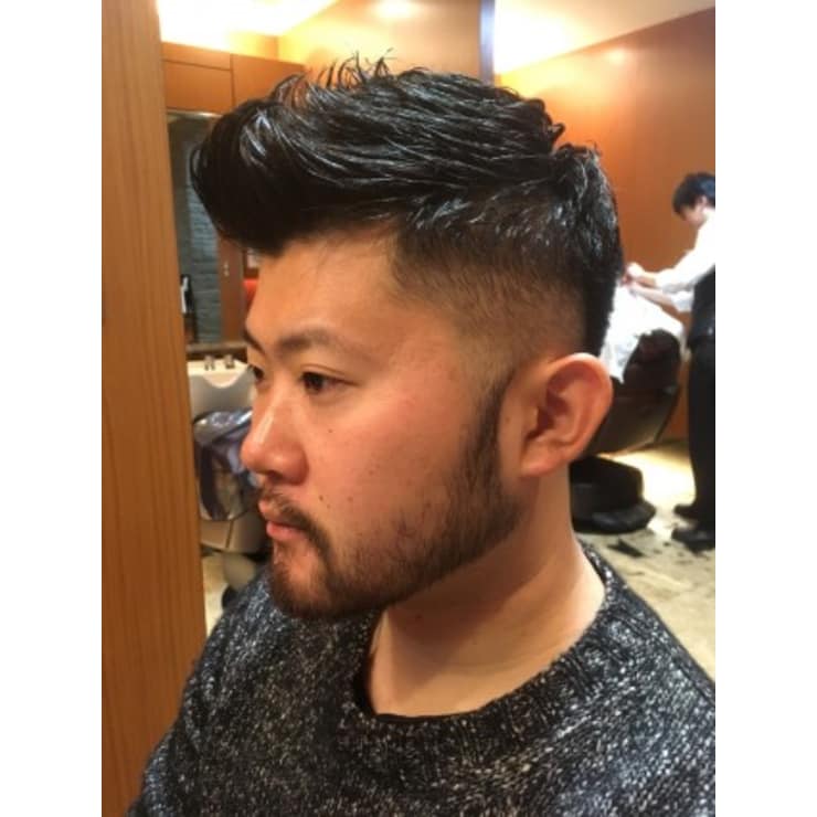 外国人風バーバースタイル オールフロントアップバングフェード ヘアーモードキクチ 銀座店 ヘアーモードキクチ のヘアスタイル 美容院 美容室を予約するなら楽天ビューティ