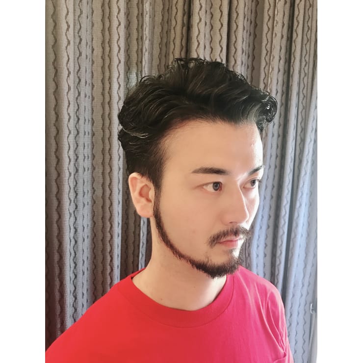 外人風メンズパーマ Beautrium 梅田 ビュートリアム のヘアスタイル 美容院 美容室を予約するなら楽天ビューティ