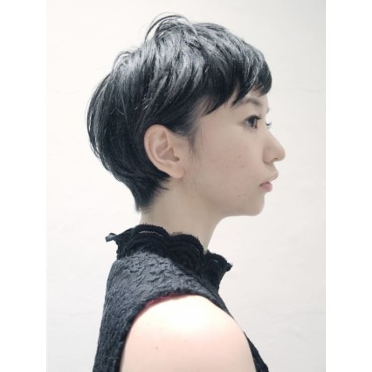 Oreo モーブアッシュベリーショート ジグザグバング Oreo Coco オレオ ココ のヘアスタイル 美容院 美容室を予約するなら楽天ビューティ