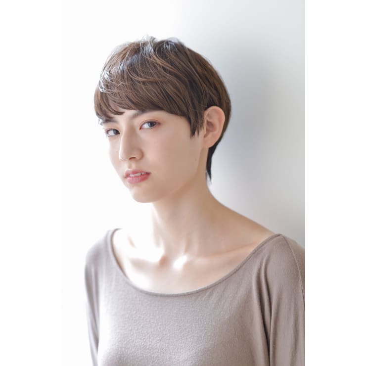ジグザグバング 大人かわいいマッシュショート Atelier Ittowa アトリエイトワ のヘアスタイル 美容院 美容室を予約するなら楽天ビューティ