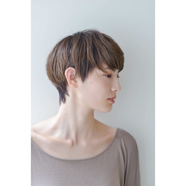 ジグザグバング 大人かわいいマッシュショート Atelier Ittowa アトリエイトワ のヘアスタイル 美容院 美容室を予約するなら楽天ビューティ