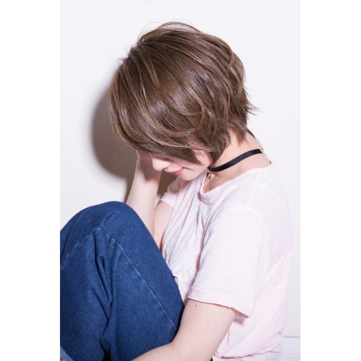 クールカジュアルな前下がりショート Euphoria Shibuya Grande 渋谷 ユーフォリア シブヤ グランデ のヘアスタイル 美容院 美容室を予約するなら楽天ビューティ