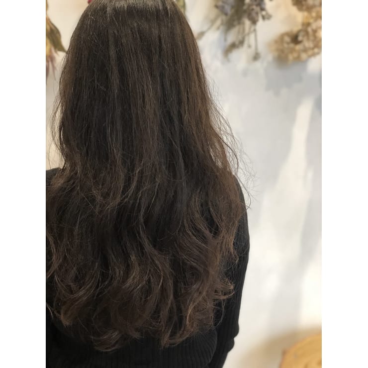 ロングヘアのportオリジナルのデジタルパーマ Port ポート のヘアスタイル 美容院 美容室を予約するなら楽天ビューティ