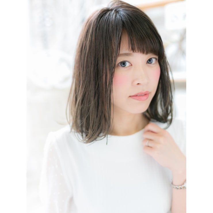 斜めバング 外ハネミディアム Mod S Hair 越谷 モッズヘア 越谷西口店 モッズヘア コシガヤニシグチテン のヘアスタイル 美容院 美容室を予約するなら楽天ビューティ