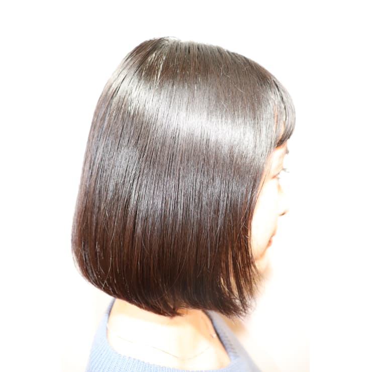 ショートボブ ジグザグバング Lulu Charme ルルシャルム のヘアスタイル 美容院 美容室を予約するなら楽天ビューティ
