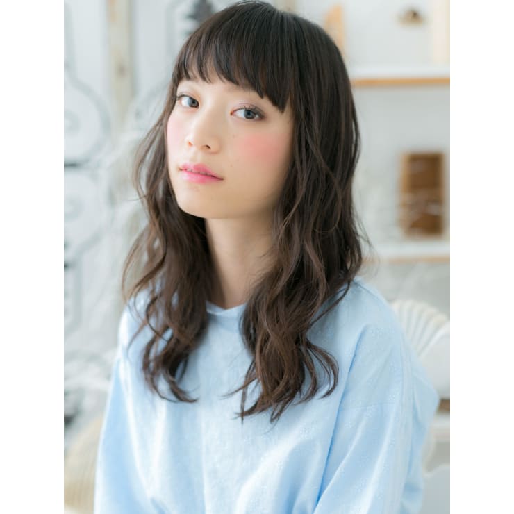 黒髪揺らめく くせ毛風やわらかロング Mod S Hair 上尾 モッズヘア 上尾西口店 モッズヘア アゲオニシグチテン のヘアスタイル 美容院 美容室を予約するなら楽天ビューティ