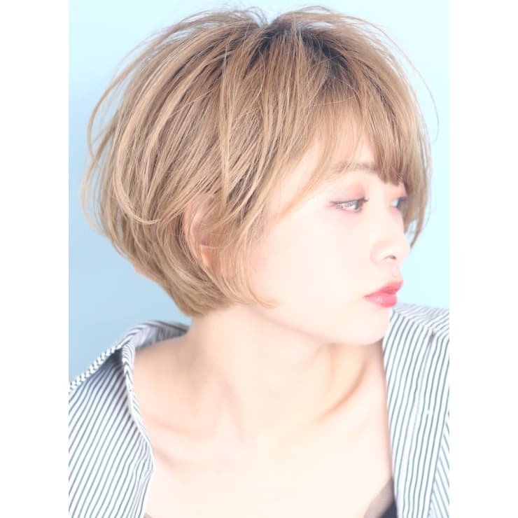 外国人風 フェミニンショート Beautrium Ginza ビュートリアム のヘアスタイル 美容院 美容室を予約するなら楽天ビューティ
