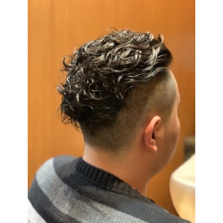 銀座オールバックウェーブ ヘアーモードキクチ 銀座店 ヘアーモードキクチ のヘアスタイル 美容院 美容室を予約するなら楽天ビューティ