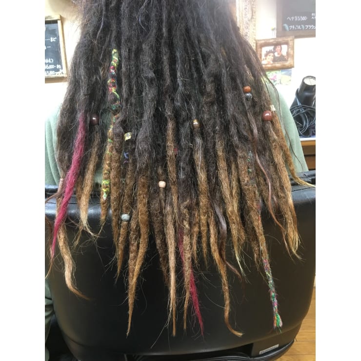 スーパードレッド 美容室 マキシム ビヨウシツマキシム のヘアスタイル 美容院 美容室を予約するなら楽天ビューティ