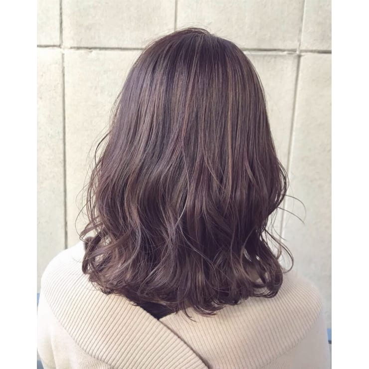 ハイライトラベンダーグレー Eme Hair Brands エメヘアブランズ のヘアスタイル 美容院 美容室を予約するなら楽天ビューティ