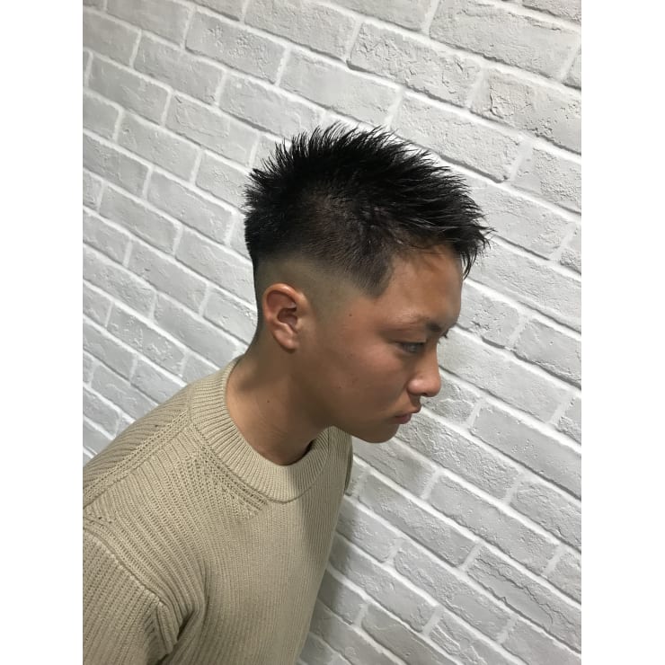 外人風フェードショート L Dorado エルドラード エルドラード のヘアスタイル 美容院 美容室を予約するなら楽天ビューティ