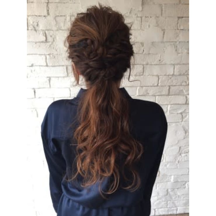 ゲストスナップ パーティーポニーテール Loran By Mahae ロラン バイ マフェ のヘアスタイル 美容院 美容室を予約するなら楽天ビューティ