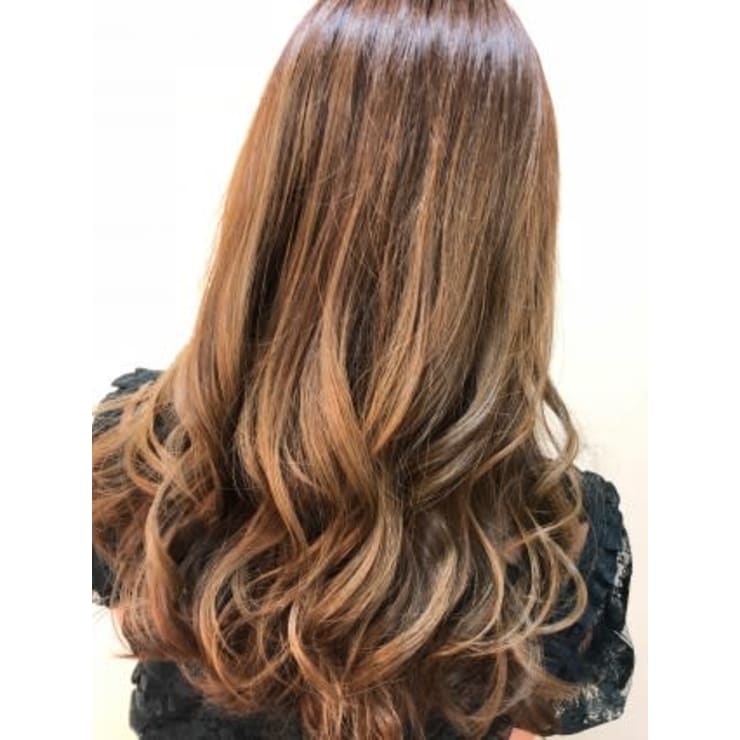 大人ロング巻き髪 Hairsalonbes ヘアサロン ベス のヘアスタイル 美容院 美容室を予約するなら楽天ビューティ