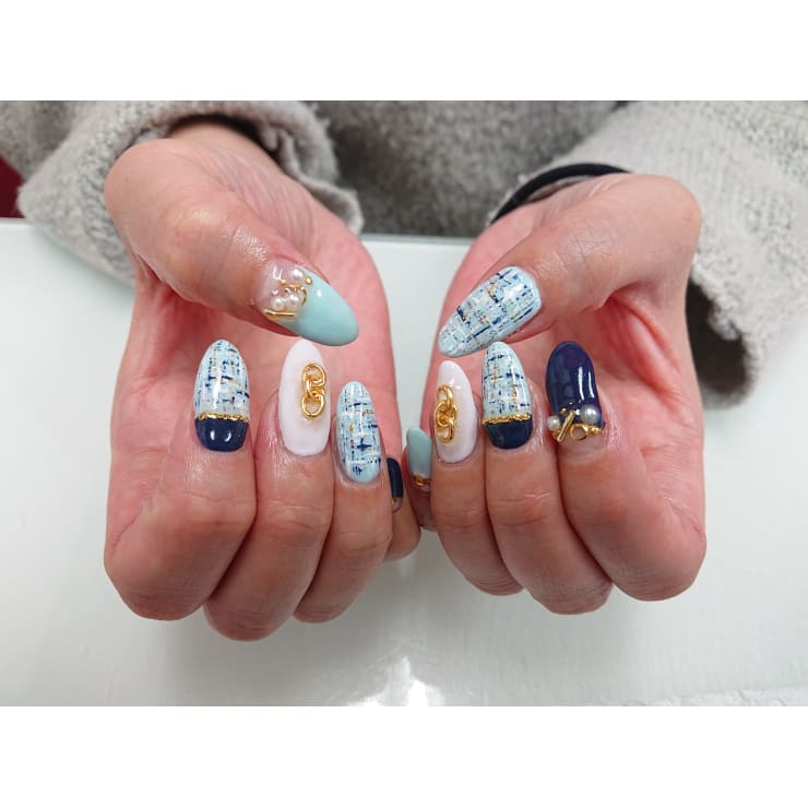 ツイードネイル チェーン Nail Salon Coco ココ のネイルデザイン ネイル まつげサロンを予約するなら楽天ビューティ