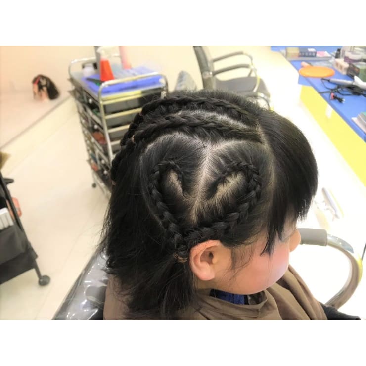 編み込み ハート Ruler Hair Dressing ルーラーヘアドレッシング のヘアスタイル 美容院 美容室を予約するなら楽天ビューティ