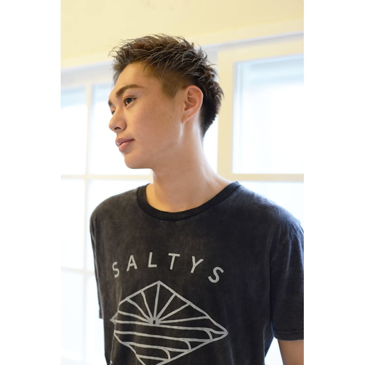 クール ワイルドな刈り上げスタイル Hair Make Earth 志木店 ヘアメイクアースシキテン のヘアスタイル 美容院 美容室を予約するなら楽天ビューティ