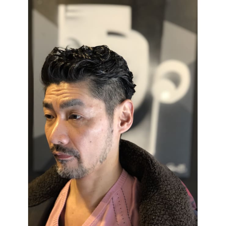かき上げバックパーマスタイル ツーブロック Bar Ber Shop Regalo バーバーショップレガロ のヘアスタイル 美容院 美容室を予約するなら楽天ビューティ かき上げバックパーマスタイル ツーブロック Bar Ber Shop Regalo バーバーショップレガロ のヘアスタイル 美容院 美容室を予約するなら楽天ビューティ