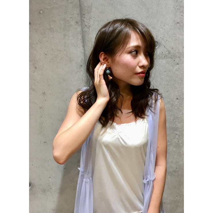 ミディアムアッシュ Physics フィジックス のヘアスタイル 美容院 美容室を予約するなら楽天ビューティ