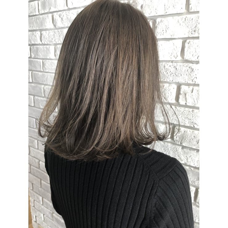 ミディアム グレージュ Fenice 高崎 フェニーチェ タカサキ のヘアスタイル 美容院 美容室を予約するなら楽天ビューティ ミディアム グレージュ Fenice 高崎 フェニーチェ タカサキ のヘアスタイル 美容院 美容室を予約するなら楽天ビューティ