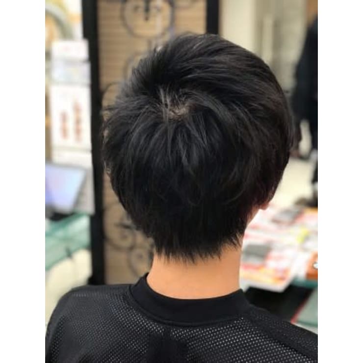 中城担当 メンズ前髪ポイントカラーマッシュ Quatro クアトロ 青葉台店 クアトロ のヘアスタイル 美容院 美容室を予約するなら楽天ビューティ