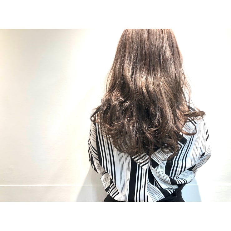 本町徒歩1分 最終受付21時 お仕事帰りにも便利 幅広い世代から愛されるサロン Trait トレイト のこだわり特集 美容院 美容室 を予約するなら楽天ビューティ