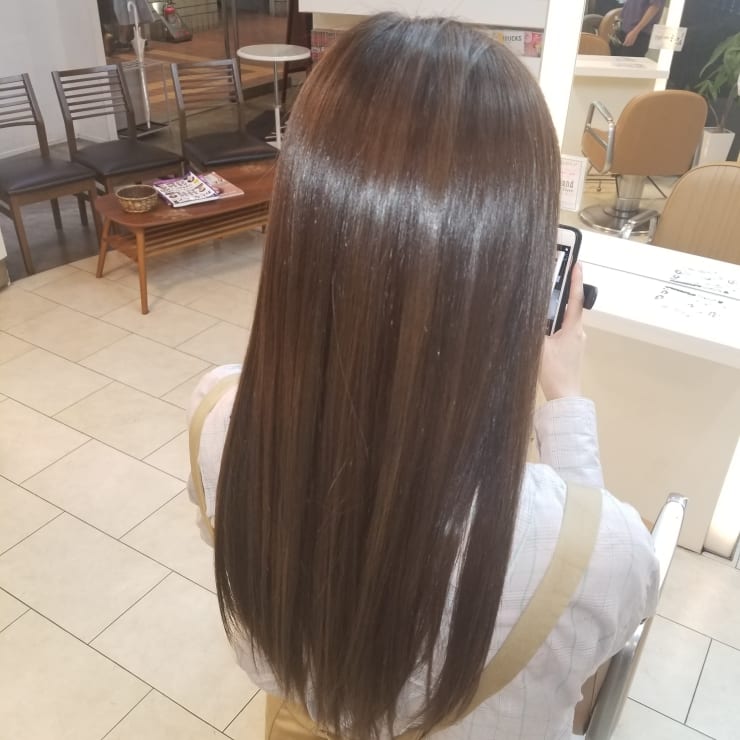 髪質改善 ストレートヘア 縮毛矯正 サラサラストレート Luck成城 ラックセイジョウ のヘアスタイル 美容院 美容室を予約するなら楽天ビューティ