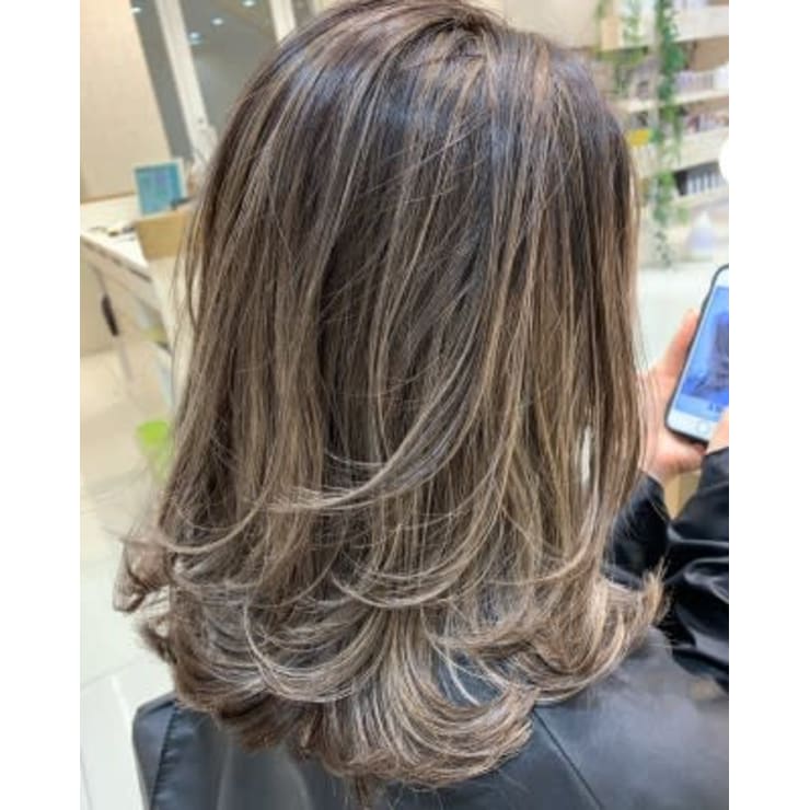 ハイライトミックスカラー Crea本厚木 クレアホンアツギ のヘアスタイル 美容院 美容室を予約するなら楽天ビューティ