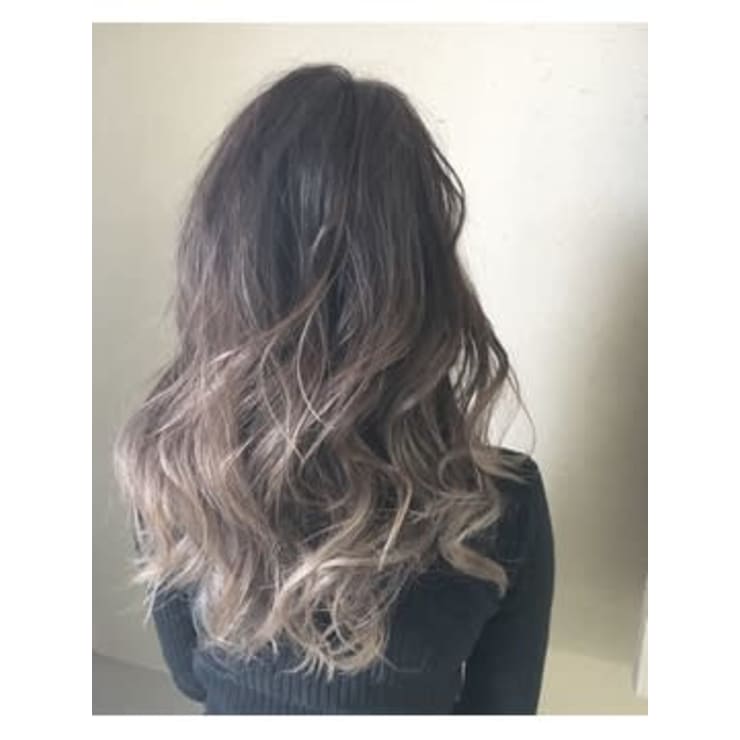グレージュグラデーションカラー Hair Stage Chum ヘア ステージ チャム のヘアスタイル 美容院 美容室を予約するなら楽天ビューティ グレージュグラデーションカラー Hair Stage Chum ヘア ステージ チャム のヘアスタイル 美容院 美容室を予約するなら楽天ビューティ
