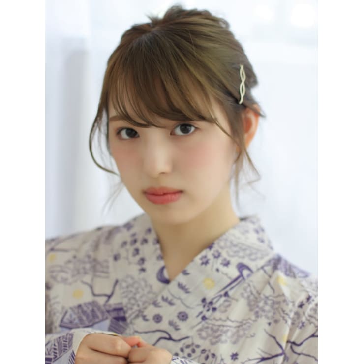 浴衣ヘアアレンジ ロングヘア Albero山崎愉美 Albero アルベロ のヘアスタイル 美容院 美容室を予約するなら楽天ビューティ