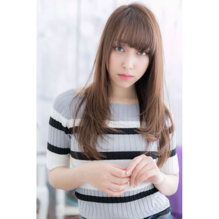 縦長iラインフォルムで 小顔見せ透明感ロングストレート Miq 赤羽店 ミック のヘアスタイル 美容院 美容室を予約するなら楽天ビューティ