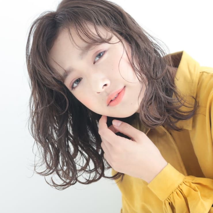 波ウェーブミディアムスタイル Ash 田無店 アッシュ タナシテン のヘアスタイル 美容院 美容室を予約するなら楽天ビューティ