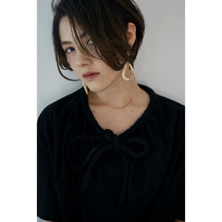 大人色っぽショートボブ E M A Premium Beauty Salon イーエムエープレミアムビューティーサロン のヘアスタイル 美容院 美容室を予約するなら楽天ビューティ