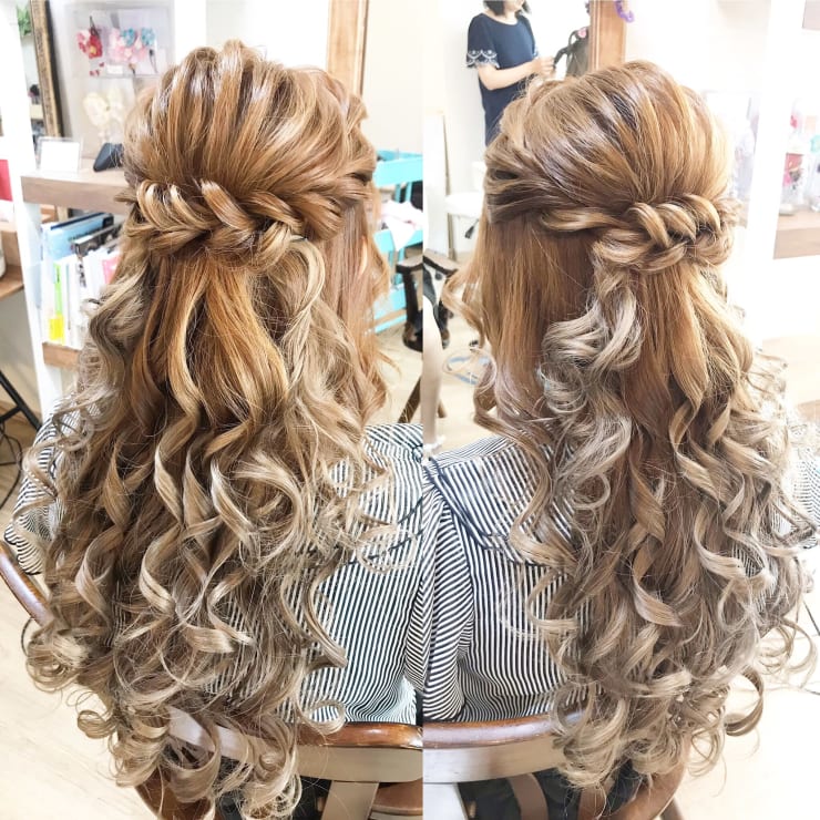 ハイライト グラデーションカラーなどお任せください ヘアセット メイクアップ Roquat Salon ヘアセットアンドメイクアップ ロカットサロン のこだわり特集 美容院 美容室を予約するなら楽天ビューティ