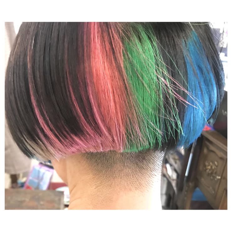 カラフルボブ さんかく美容室 サンカクビヨウシツ のヘアスタイル 美容院 美容室を予約するなら楽天ビューティ