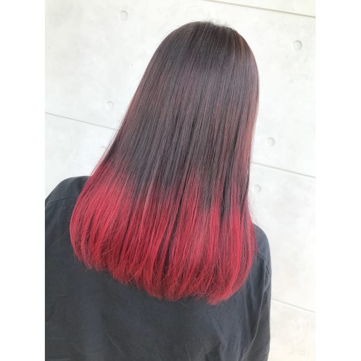 特殊カラー 赤グラデーション Hair Therapy Sara 荒井店 ヘアセラピーサラアライテン のヘアスタイル 美容院 美容室を予約するなら楽天ビューティ
