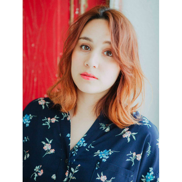 ミディアムかきあげ前髪 Hair Design Vivarth ビバース のヘアスタイル 美容院 美容室を予約するなら楽天ビューティ