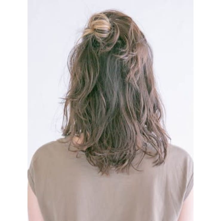 ゆるふわお団子ハーフアップ Hair Make Earth 東戸塚店 ヘアメイクアースヒガシトツカテン のヘアスタイル 美容院 美容室を予約するなら楽天ビューティ