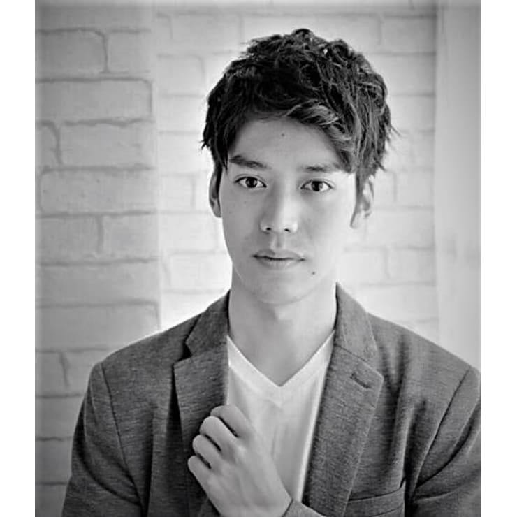 竹内涼真風髪型 爽やかビジネスカジュアルアップバングショート 上野 御徒町 美容院 J O S 髪質改善個室サロンopen ウエノ オカチマチビヨウイン ジェーオーエス カミシツカイゼンコシツサロン のヘアスタイル 美容院 美容室を予約するなら楽天ビューティ