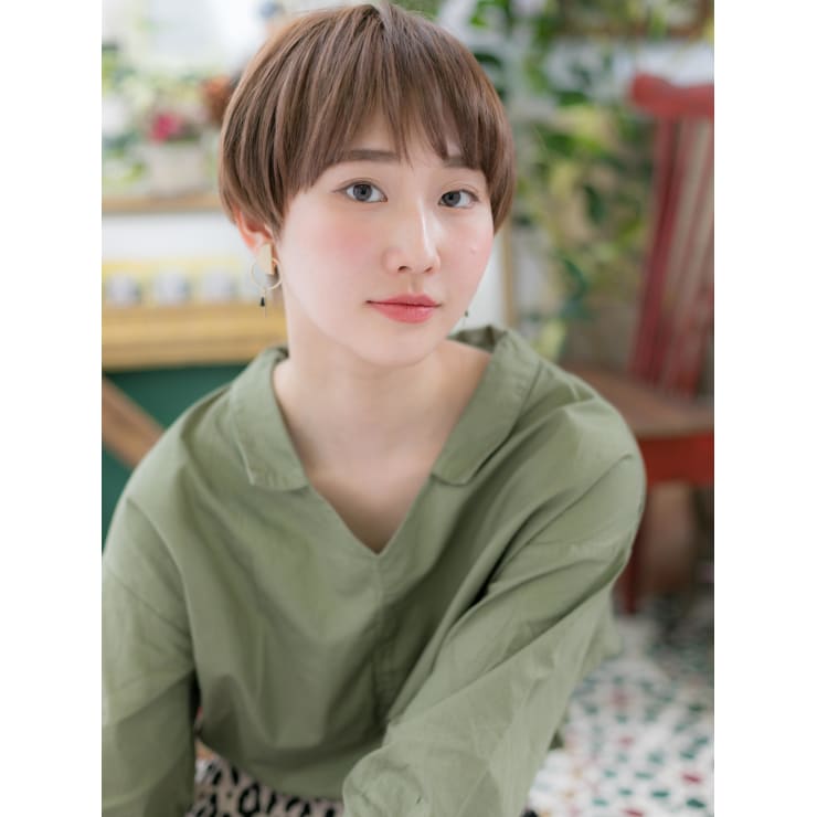 大人かわいい 外国人風カラー小顔マッシュ エアリーショート Cover Hair Bliss 上尾西口店 カバーヘアブリス アゲオニシグチテン の ヘアスタイル 美容院 美容室を予約するなら楽天ビューティ