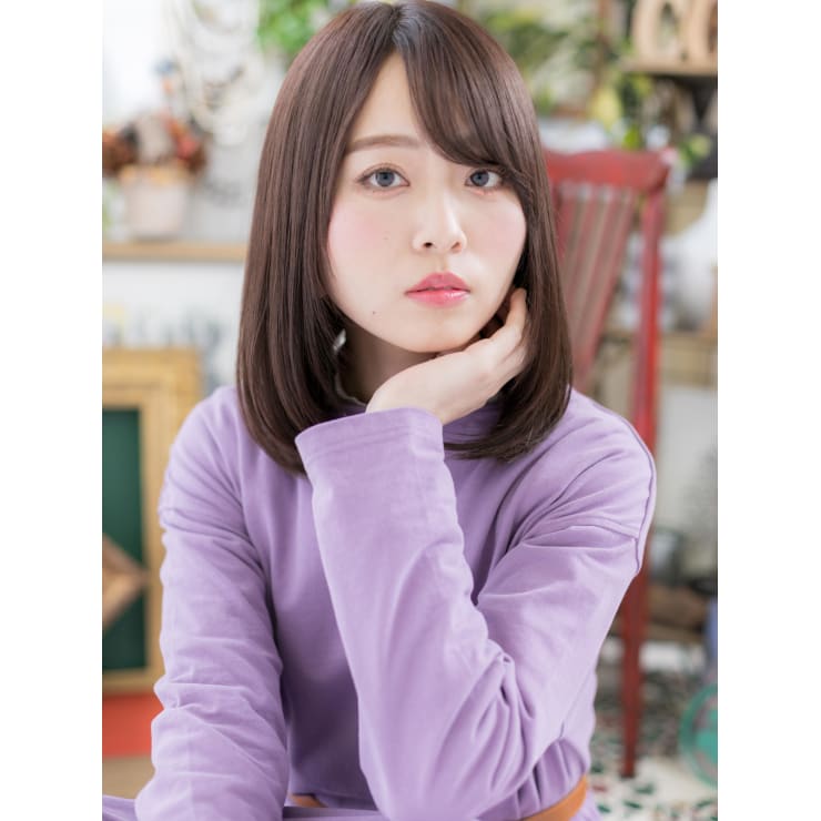 斜めバング 大人かわいい小顔ストレート フェミニンストレート Cover Hair Bliss 上尾西口店 髪質改善 縮毛矯正 ヘッドスパ カバーヘアブリス アゲオニシグチテン のヘアスタイル 美容院 美容室を予約するなら楽天ビューティ