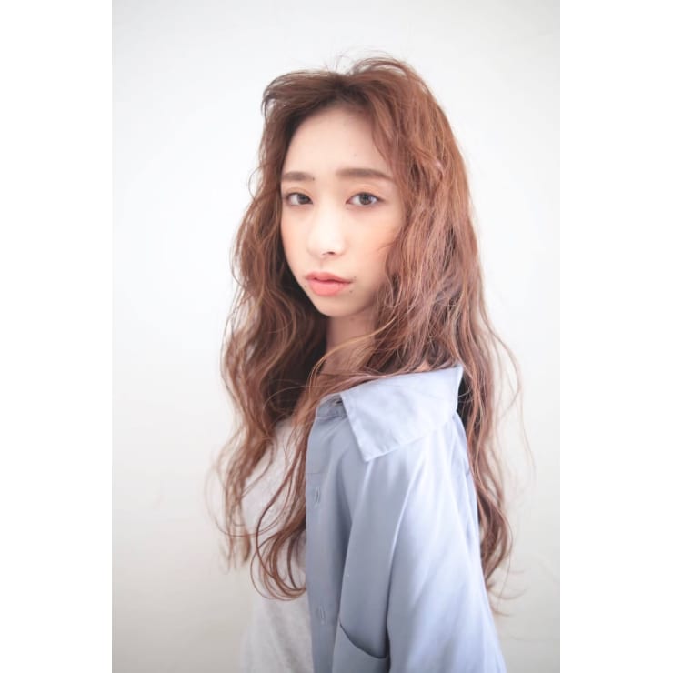 くせ毛風パーマ ロングスタイル Hair ハマジマ And 中目黒 アンドナカメグロ のヘアスタイル 美容院 美容室を予約するなら楽天ビューティ