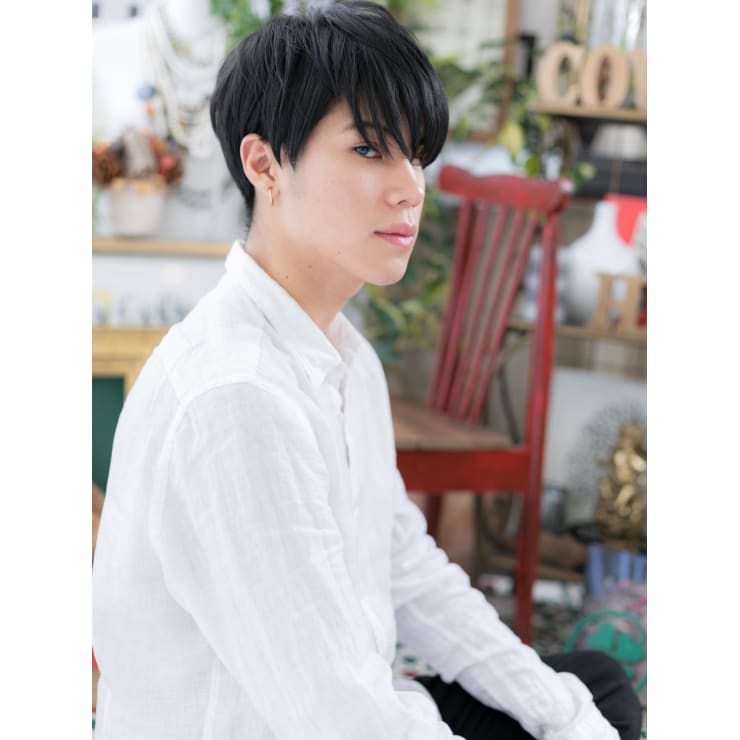 アシンメトリーで大人顔メンズショート 丸みショート Cover Hair Bliss 上尾西口店 カバーヘアブリス アゲオニシグチテン のヘアスタイル 美容院 美容室を予約するなら楽天ビューティ