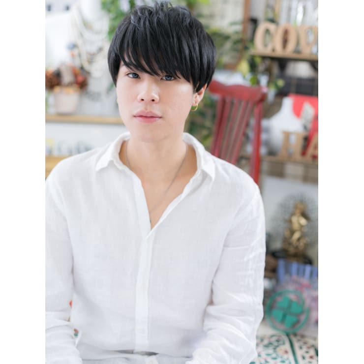 アシンメトリーで大人顔メンズショート 丸みショート Cover Hair Bliss 上尾西口店 カバーヘアブリス アゲオニシグチテン のヘアスタイル 美容院 美容室を予約するなら楽天ビューティ
