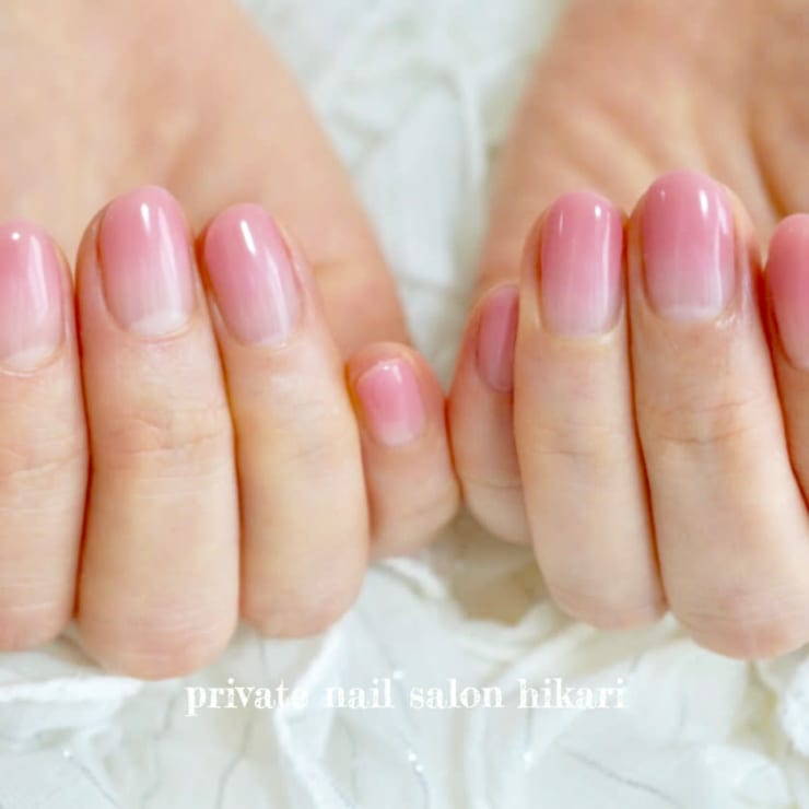 うる艶ジェル カラーグラデーション Private Nail Salon Hikari プライベートネイルサロンヒカリ のネイルデザイン ネイル まつげサロンを予約するなら楽天ビューティ