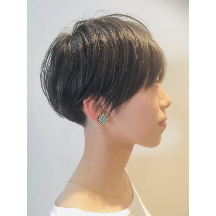 ピアスが映えるショートスタイル Renjishi Kichijoji レンジシ のヘアスタイル 美容院 美容室を予約するなら楽天ビューティ